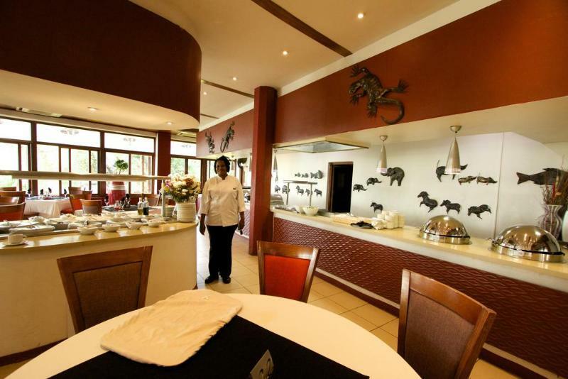 Cresta Mowana Safari Lodge Kasane Ngoại thất bức ảnh